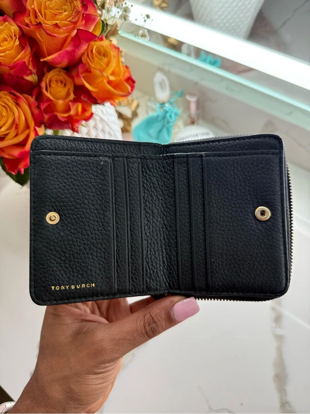 Tory Burch Black Folded Wallet with Zipper - Picture 2 of 5